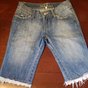 Nikibiki Jean's cropped